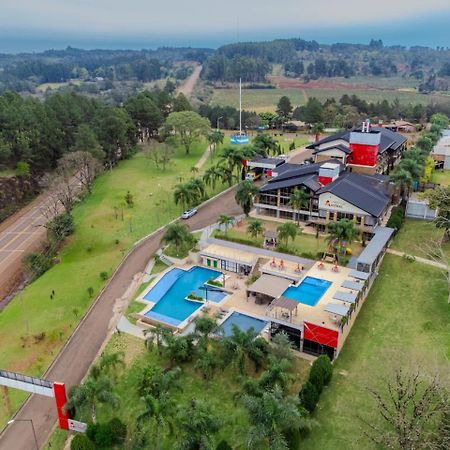 Austral Hotel Dos de Mayo ภายนอก รูปภาพ